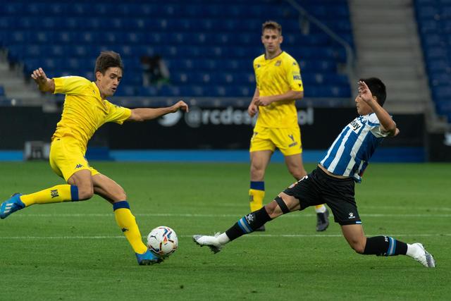 徐杰16+9广东轻取江苏 广州双加时不敌上海